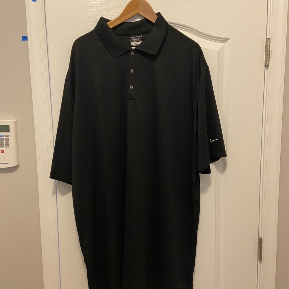 New 3XLT The Nike Dri-FIT Victory Polo 👕